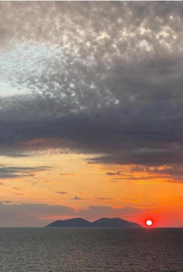 Relax Rental Vlorë Екстериор снимка